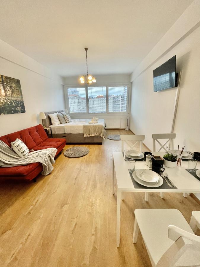 City Center Apartments Am Schwedenplatz เวียนนา ภายนอก รูปภาพ