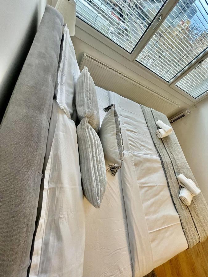 City Center Apartments Am Schwedenplatz เวียนนา ภายนอก รูปภาพ